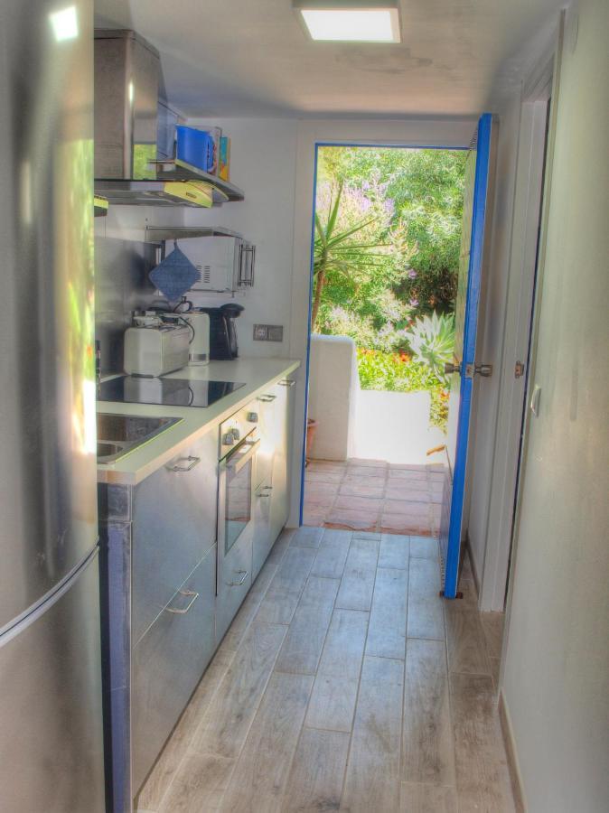 Cristos Beach Apartment Estepona Buitenkant foto